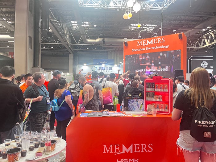busy memers stand