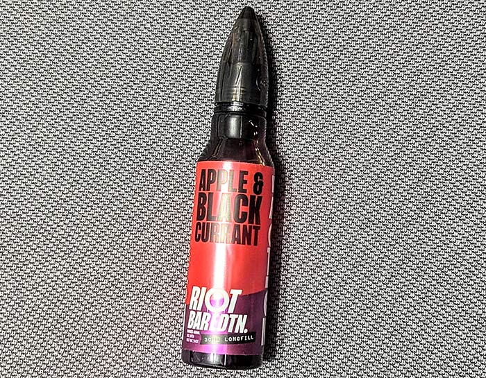 riot bar edtn longfill apple blackcurrant